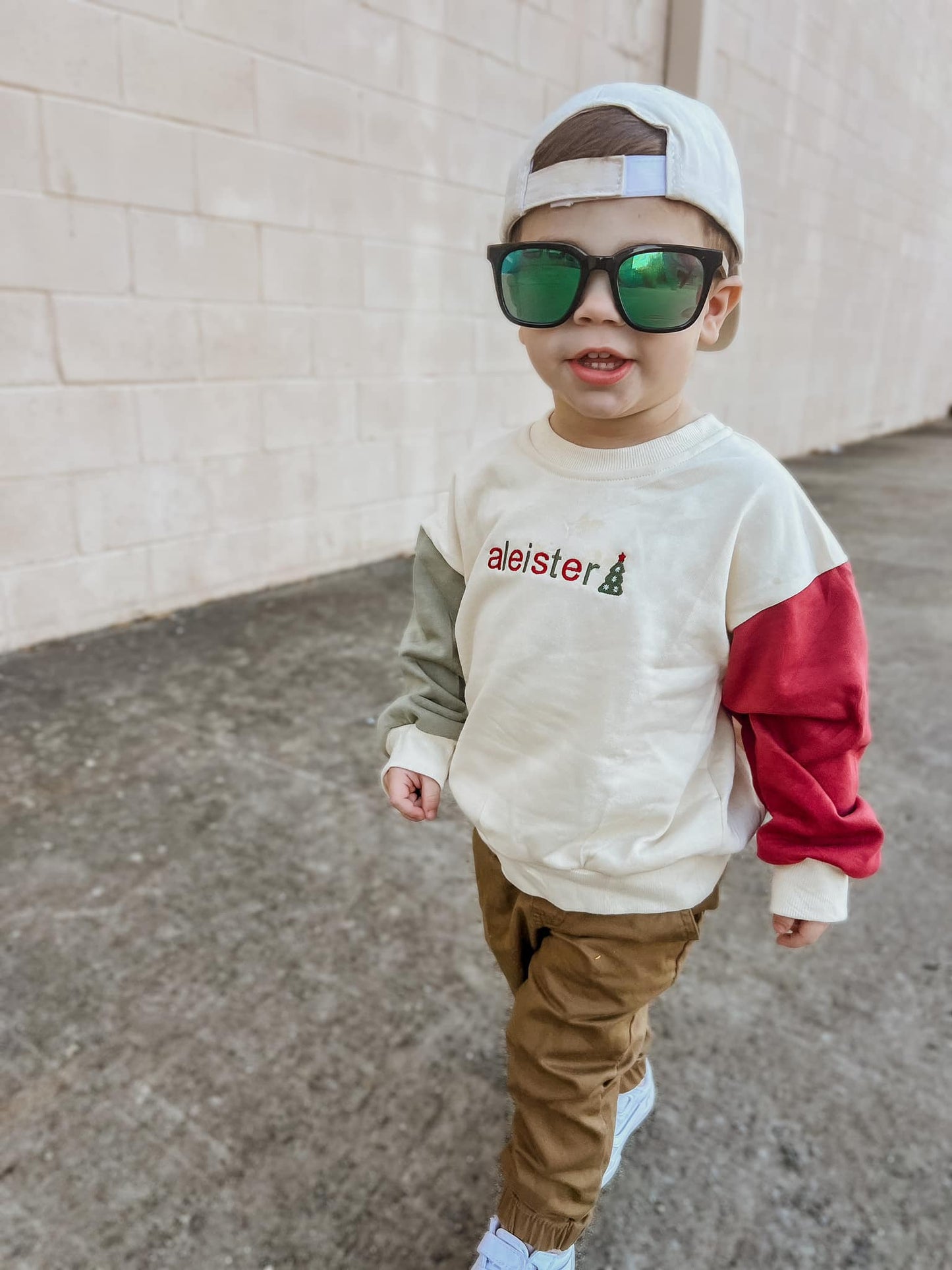 Christmas Colorblock Crewneck Sweatshirt & Jogger Pants