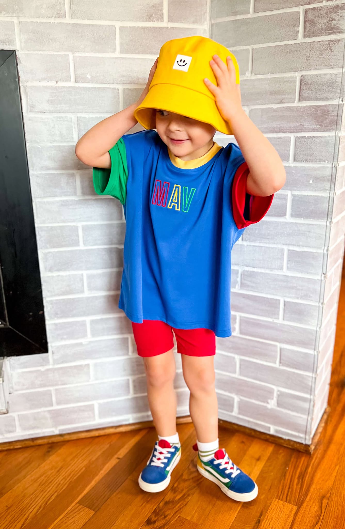 PRESALE 90s Colorblock Oversized Tee w/Optional Biker Shorts *mid-July