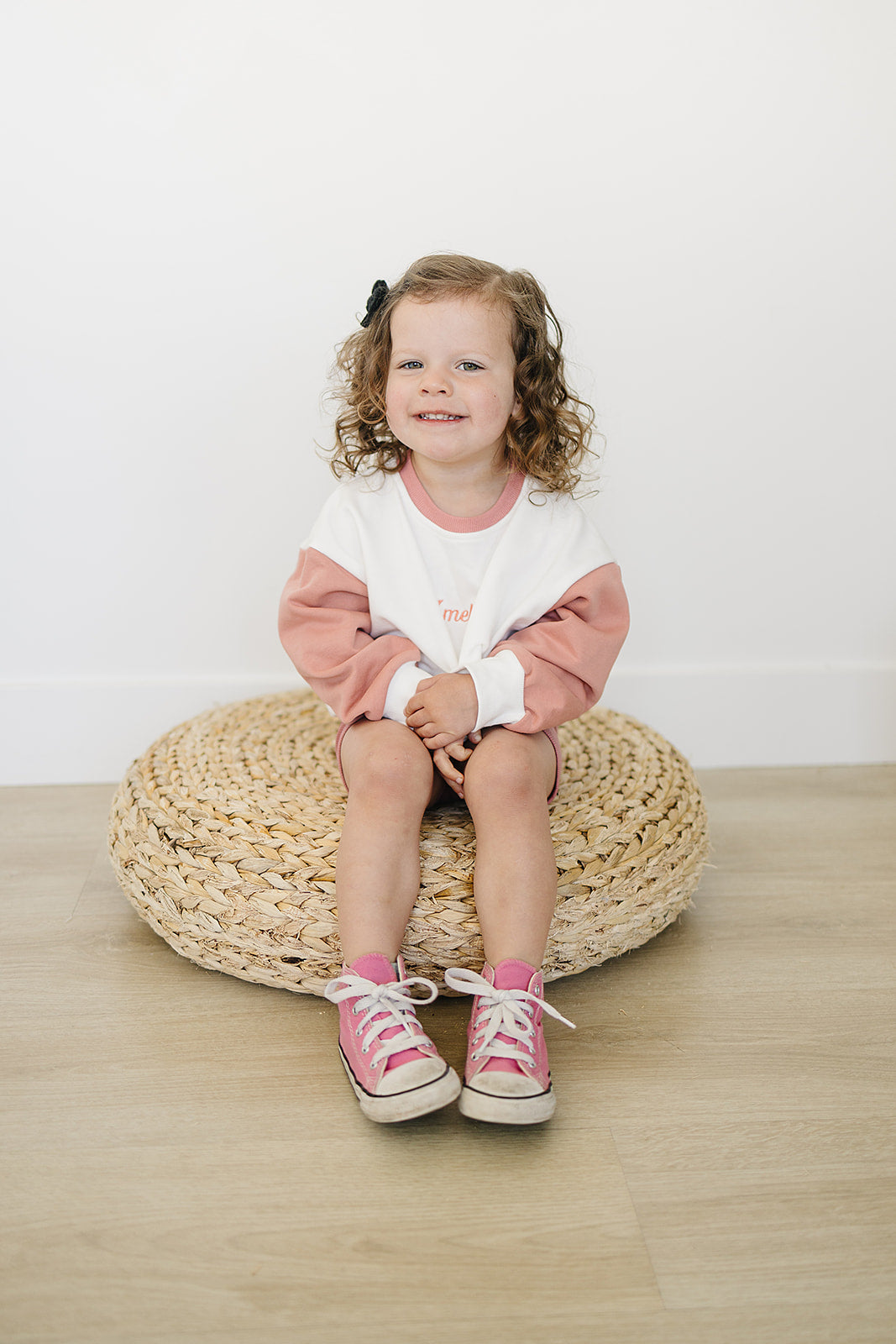 Colorblock Crewneck Sweatshirt - White & Pink
