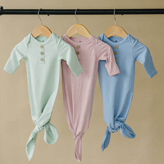 Newborn Bamboo Knotted Gown & Hat Set