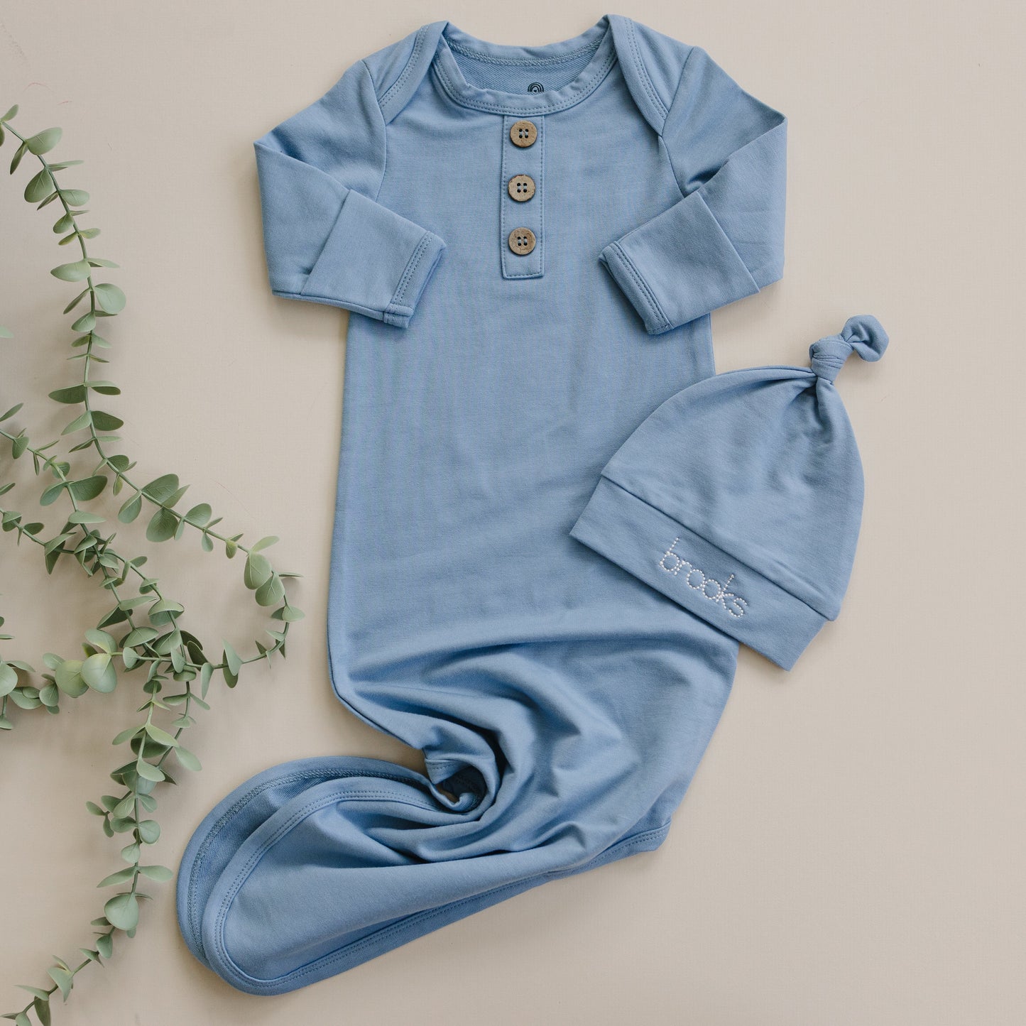 Newborn Bamboo Knotted Gown & Hat Set